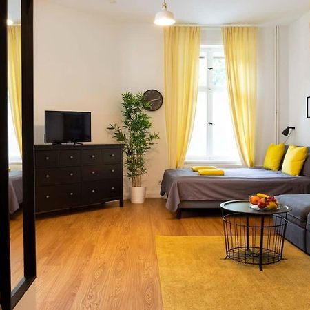 Shabby Chic Plus Self Checkin And Free Street Parking Berlin Eksteriør billede
